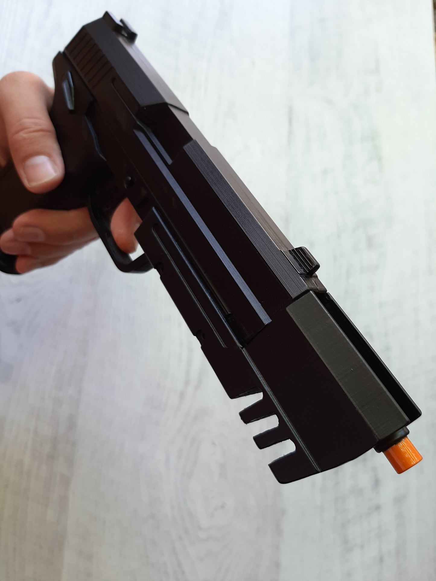 Lara Croft Pistols Tomb Raider pistol replica 3d printed and finished Painted to resemble,cosplay guns or display,photoshoot Lara Croft
