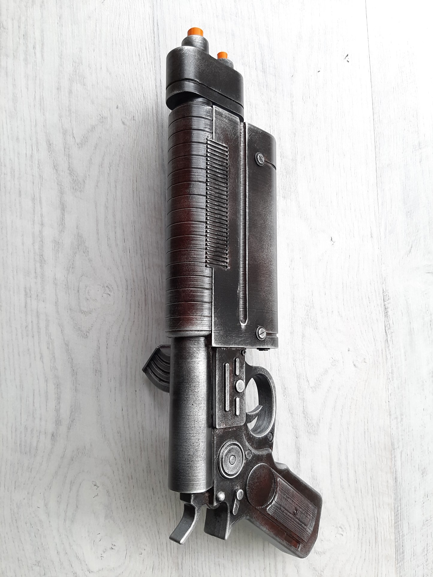 K16 bryar Pistol gun from star wars replica weapon blaster painted for cosplay weathered