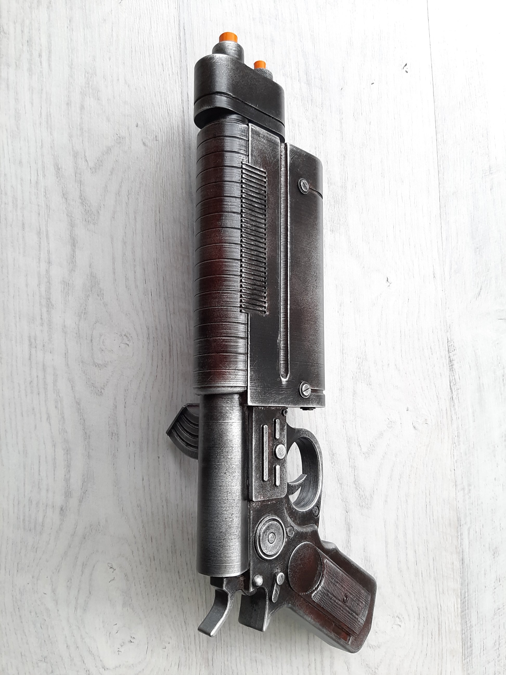 K16 bryar Pistol gun from star wars replica weapon blaster painted for cosplay weathered