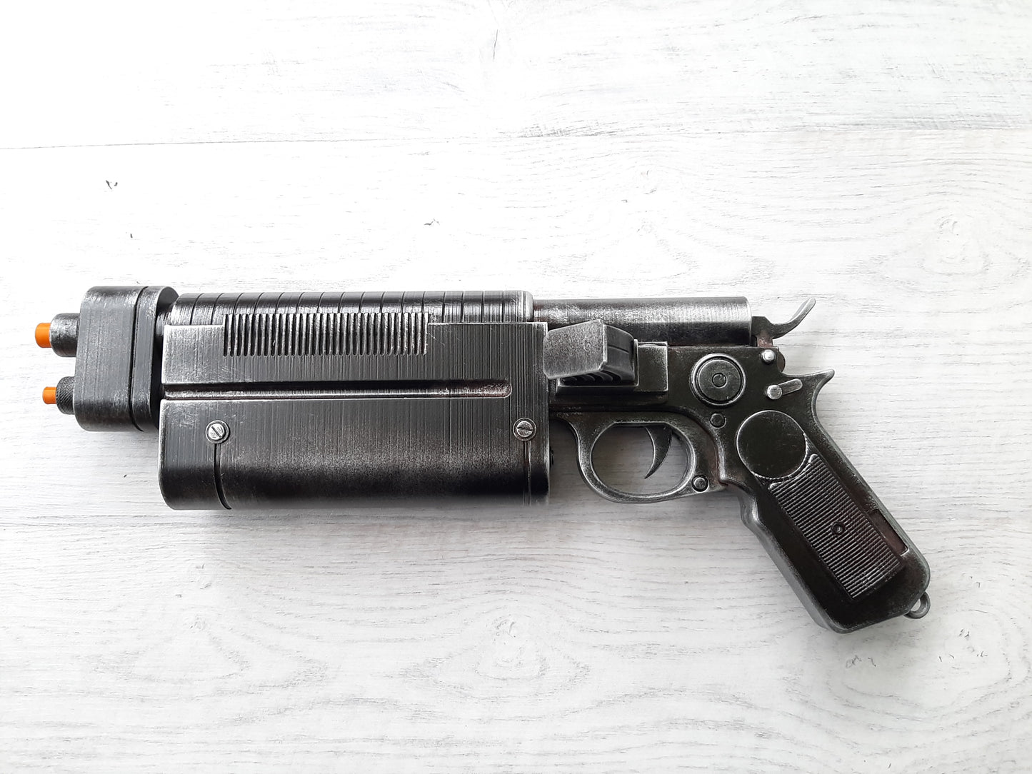 K16 bryar Pistol gun from star wars replica weapon blaster painted for cosplay