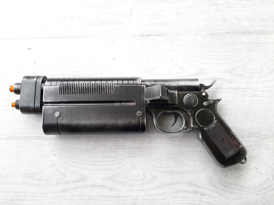 K16 bryar Pistol gun from star wars replica weapon blaster painted for cosplay